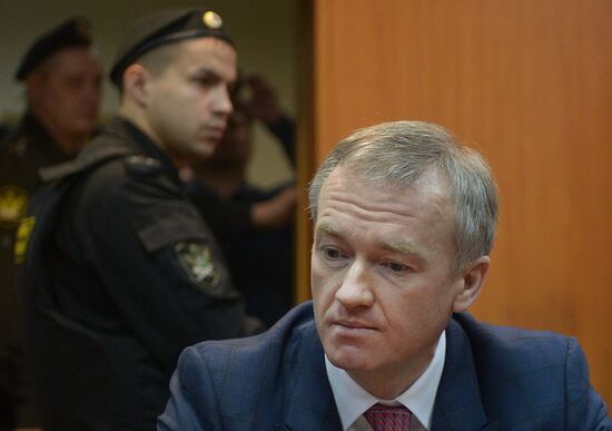 House arrest extended for Uralkali ex-chief Vladislav Baumgertner