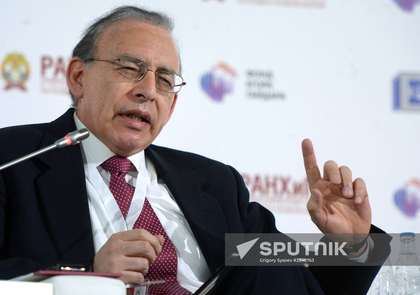 2014 Gaidar Forum. Day two