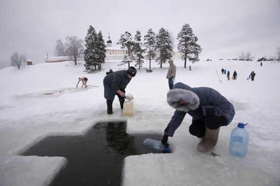 Orthodox Christians celebrate Epiphany