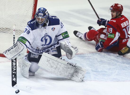 Kontinental Hockey League. Lokomotiv Yaroslavl vs. Dynamo Moscow