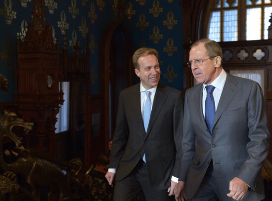 Russian and Norwegian foreign ministers meet in Moscow
