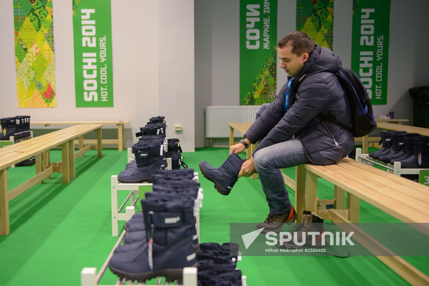 Outfit of Olympic volunteers in Sochi