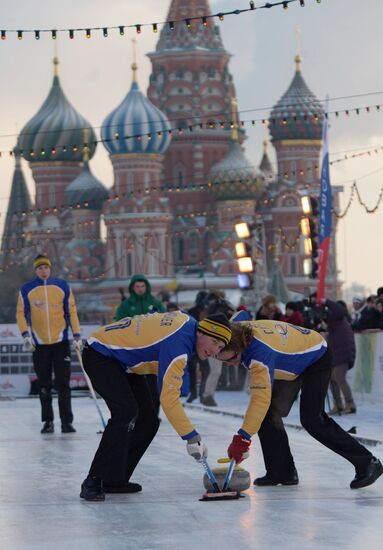 World Curling Tour. Red Square Classic. Finals