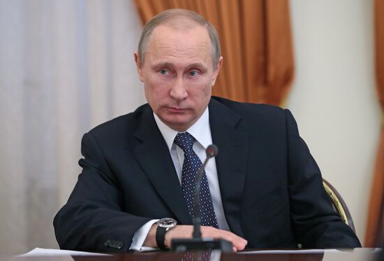 Vladimir Putin meets with leading Russian human rights champions