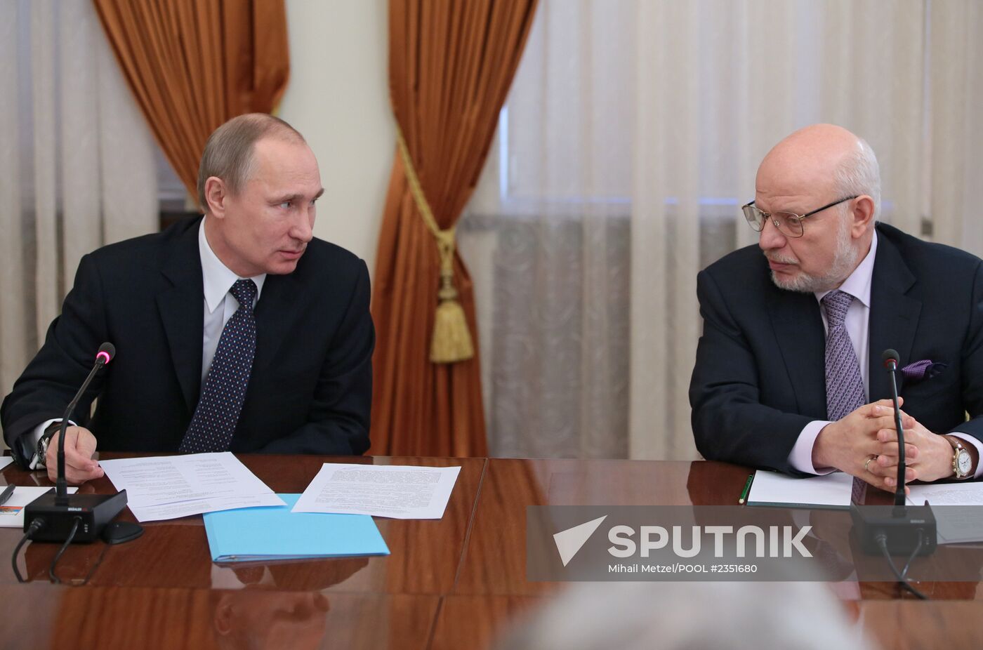 Vladimir Putin meets with leading Russian human rights champions