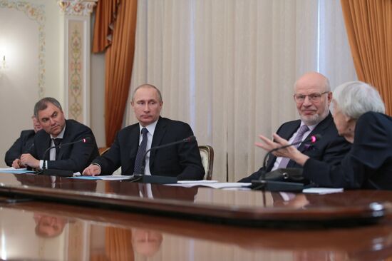 Vladimir Putin meets with leading Russian human rights champions