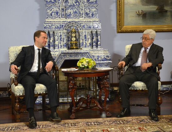 Dmitry Medvedev meets with Mahmoud Abbas