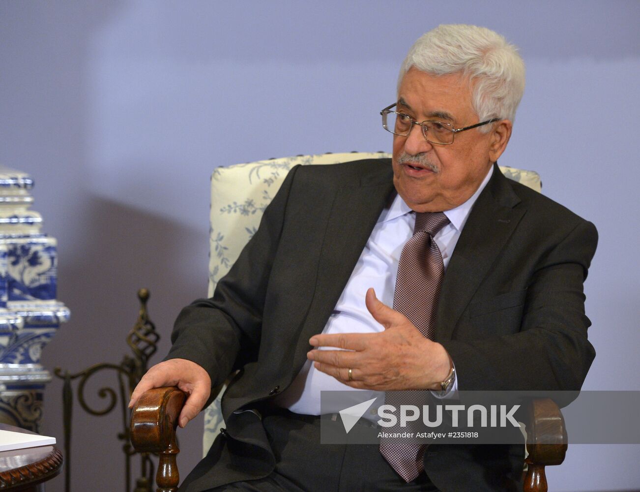 Dmitry Medvedev meets with Mahmoud Abbas