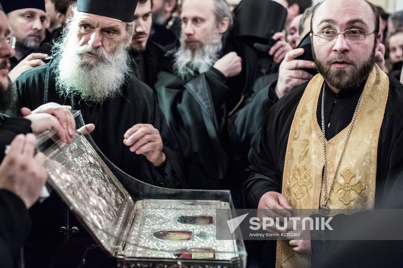 Gifts of the Magi arrive in Kiev