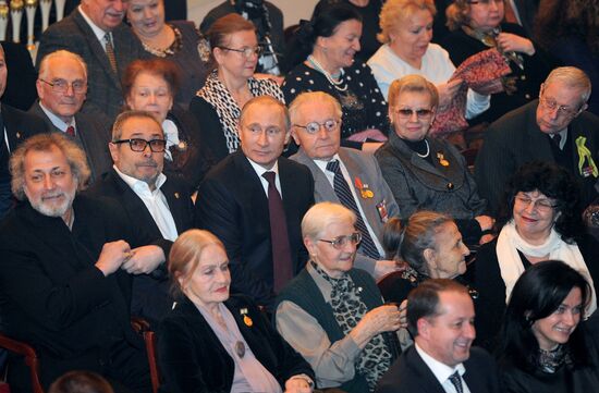 V.Putin attends events dedicated to 70th anniversary of Leningrad's liberation from blockade