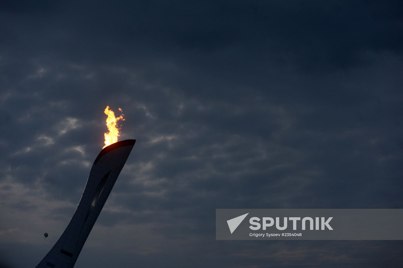 Testing the Olympic flame bowl in Sochi