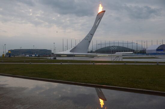 Testing the Olympic flame bowl in Sochi
