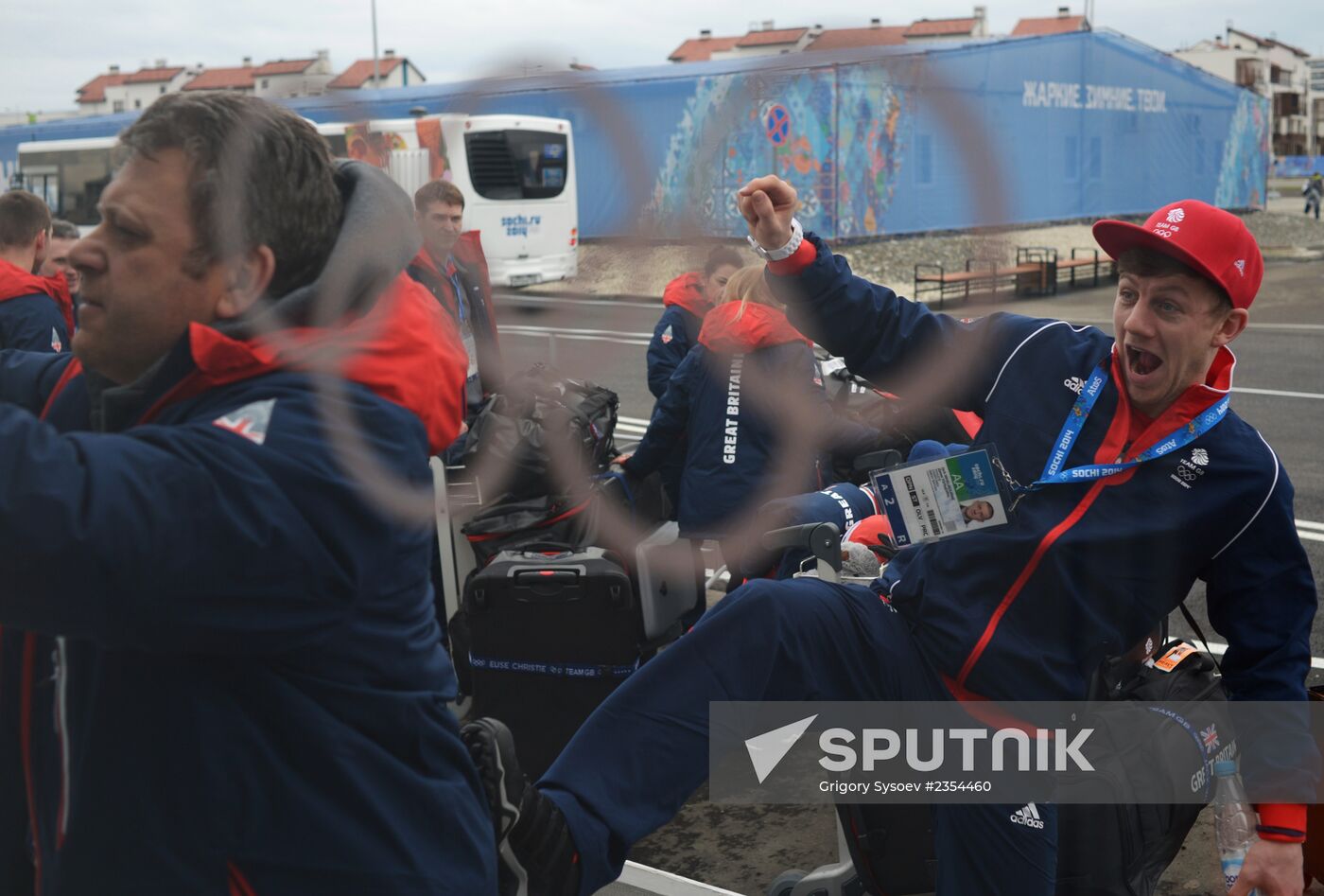 Athletes arrive in Olympic Village to participate in 2014 Games