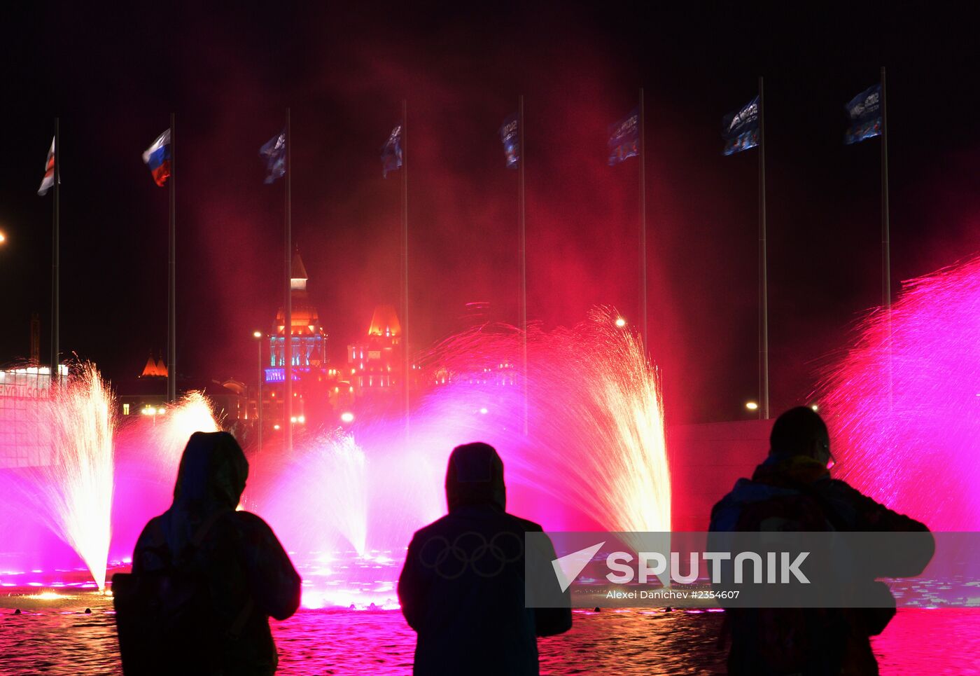 Olympic cauldron and fountains tested in Olympic Park