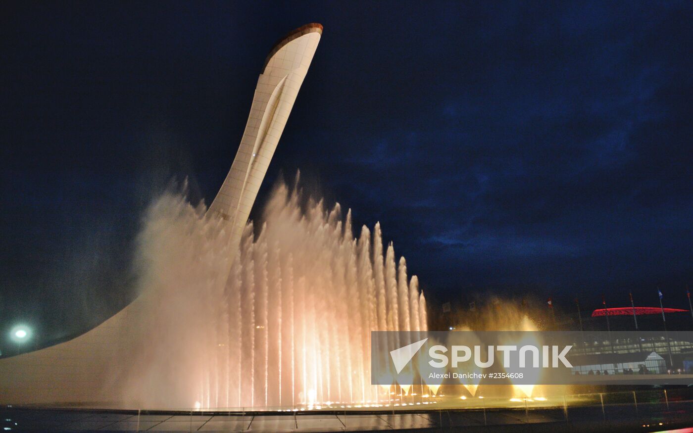 Olympic cauldron and fountains tested in Olympic Park