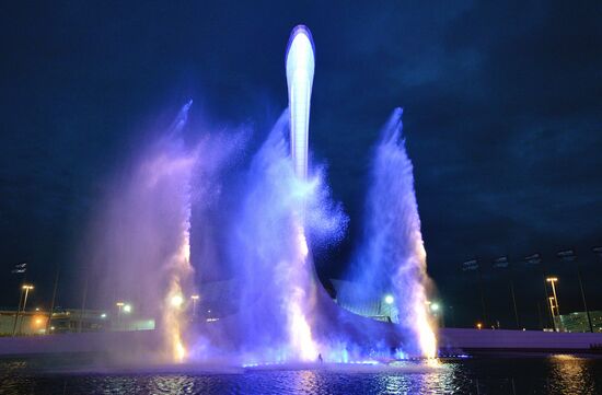 Olympic cauldron and fountains tested in Olympic Park