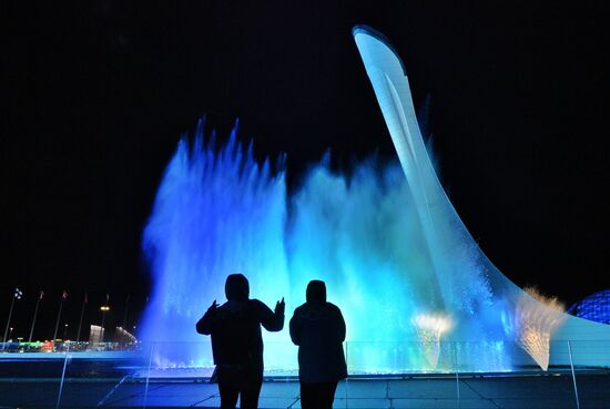 Olympic cauldron and fountains tested in Olympic Park