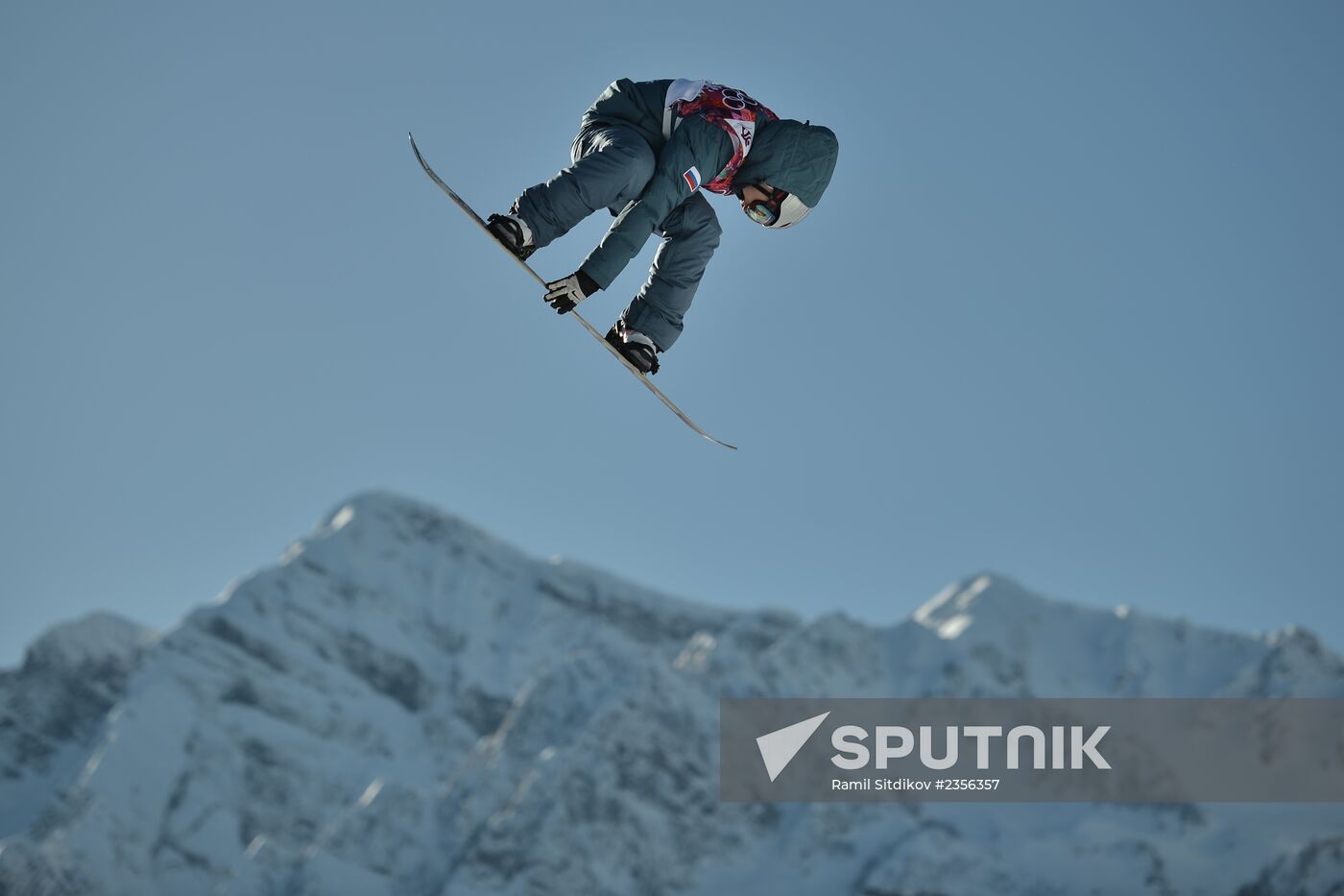 2014 Winter Olympics. Snowboard. Slopestyle. Training sessions