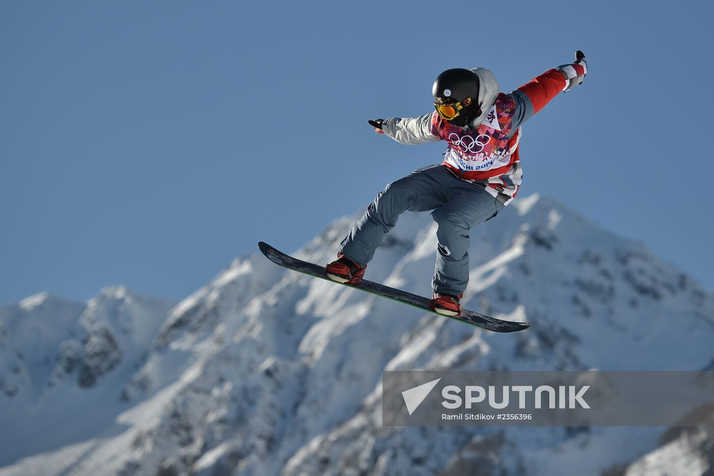 2014 Winter Olympics. Snowboard. Slopestyle. Training sessions