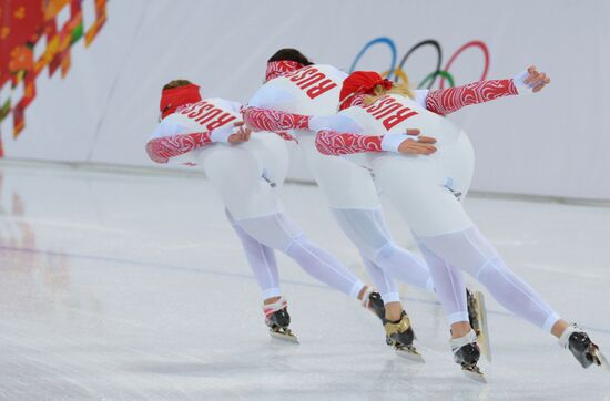 Winter Olympics 2014. Speed skating. Trainings