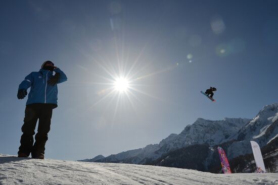 2014 Winter Olympics. Snowboard. Slopestyle. Training sessions
