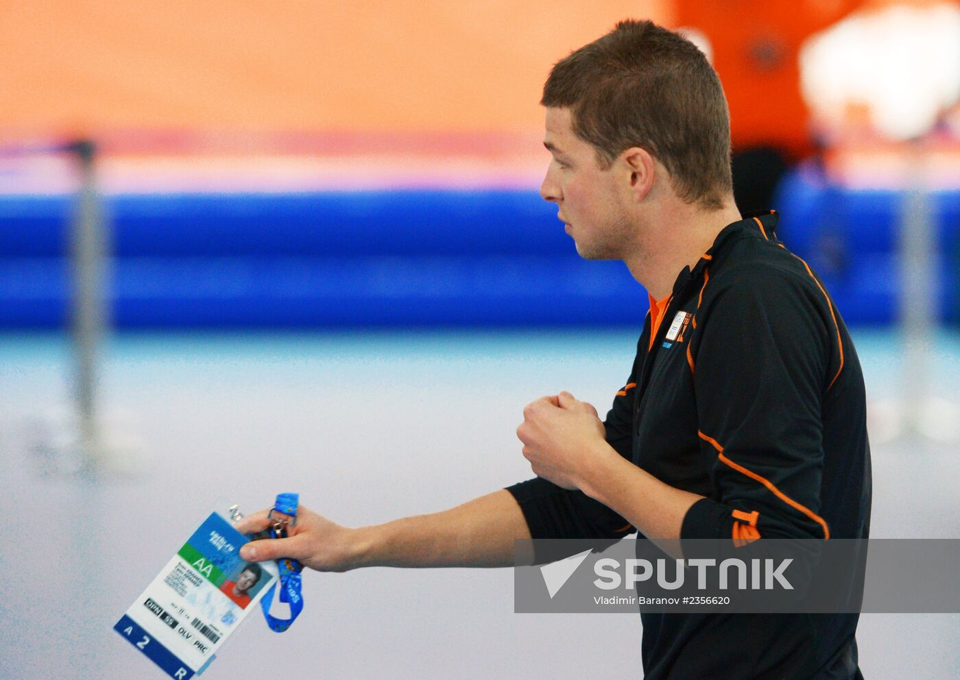2014 Winter Olympics. Speed skating. Training session