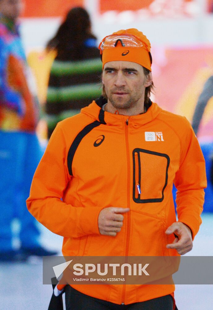 2014 Winter Olympics. Speed skating. Training session