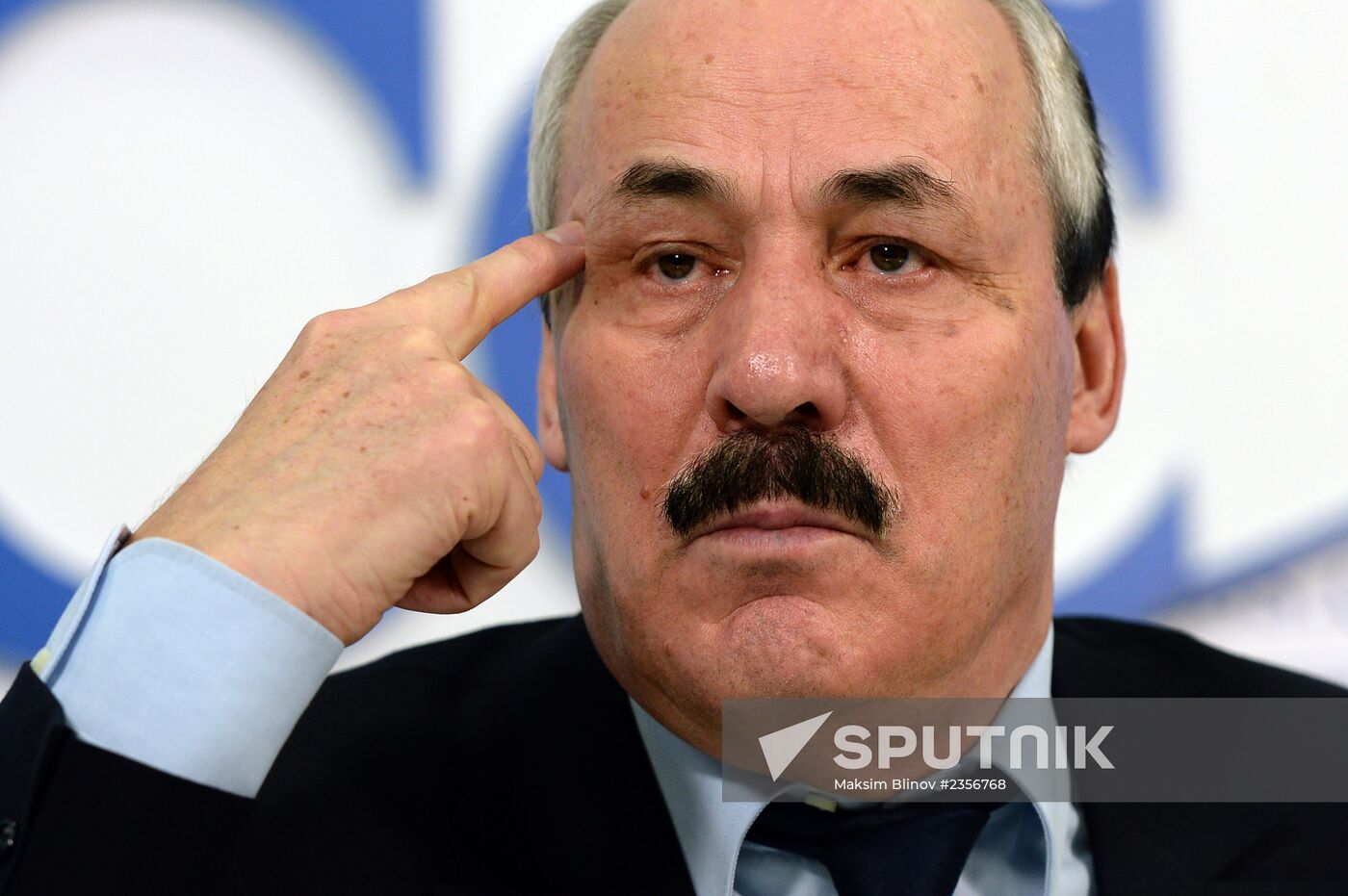 News conference by Dagestan leader Ramazan Abdulatipov