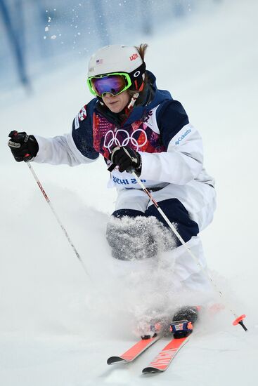 2014 Winter Olympics. Freestyle Moguls. Trainig session