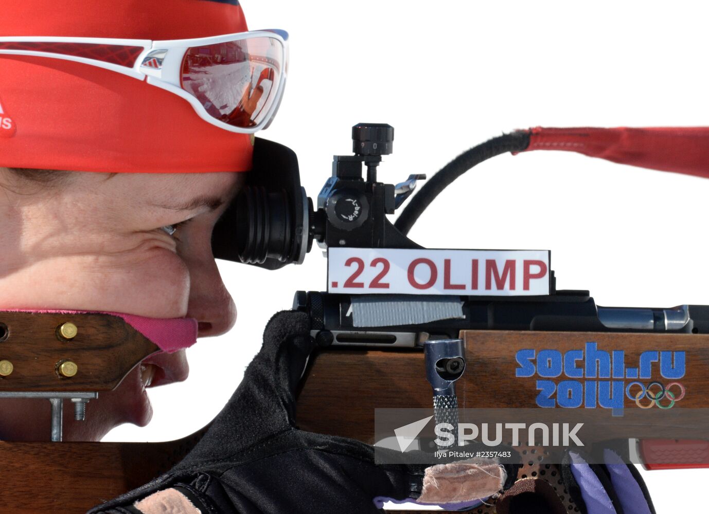 2014 Winter Olympics. Biathlon. Women. Training sessions.