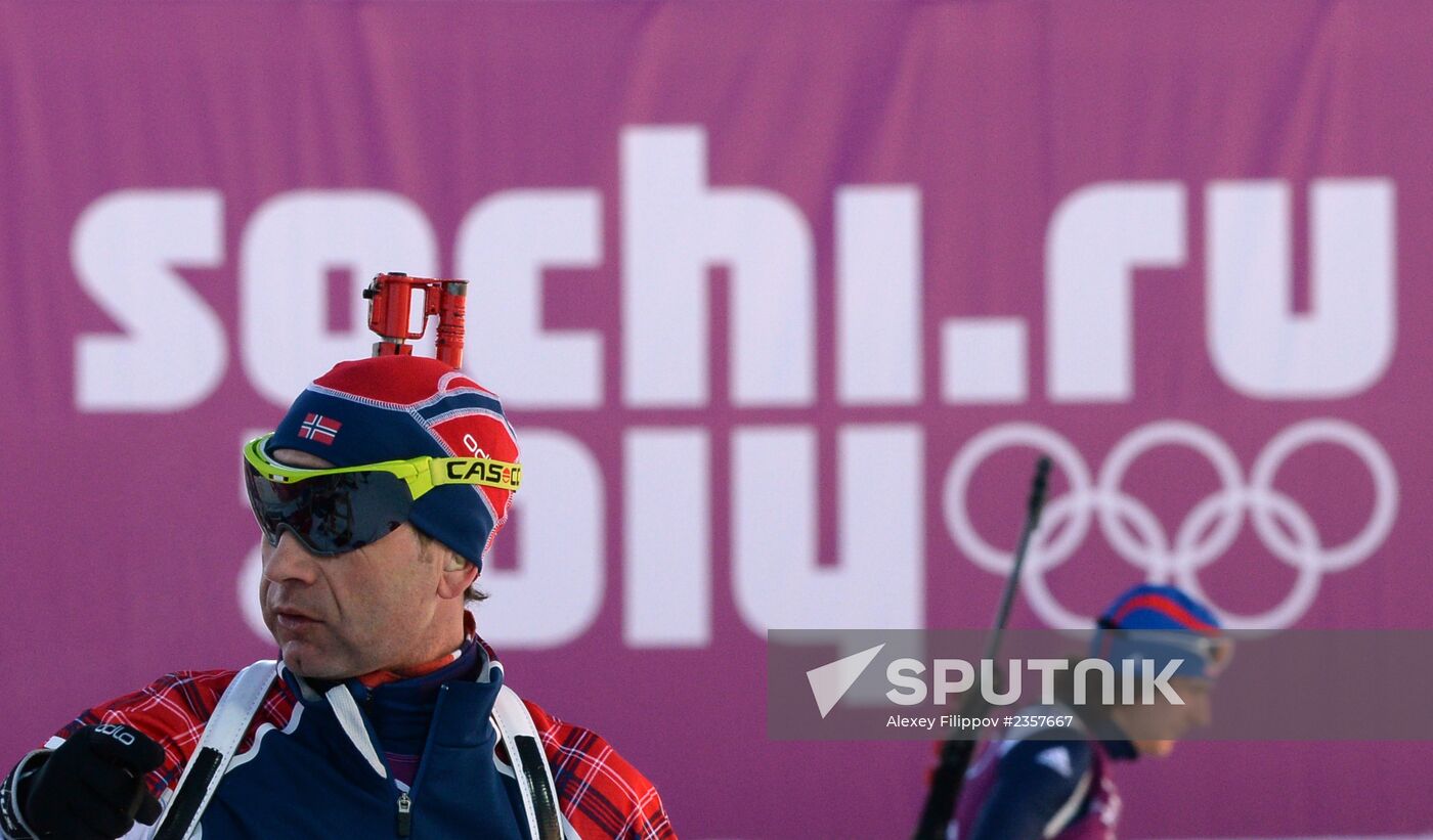 2014 Winter Olympics. Biathlon. Men. Sprint race. Trainings