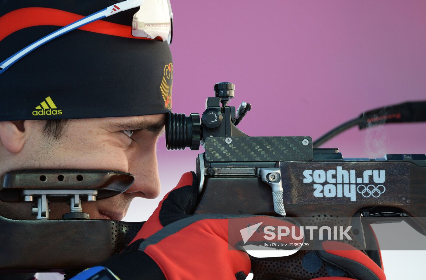 2014 Winter Olympics. Biathlon. Men. Sprint race. Trainings