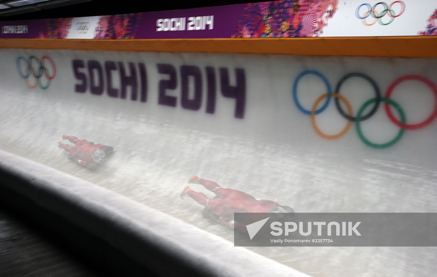 2014 Winter Olympics. Bobsleigh. Trainings