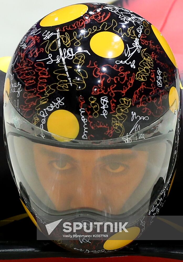 XXII Olympic Winter Games. Skeleton. Training sessions