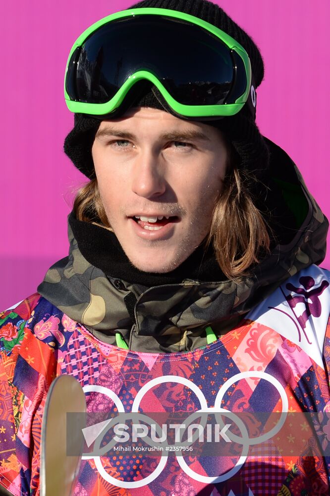 2014 Winter Olympics. Snowboarding. Men. Slopestyle. Qualification