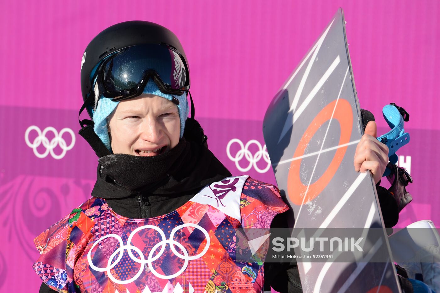 2014 Olympics. Snowboarding. Men. Slopestyle. Qualification