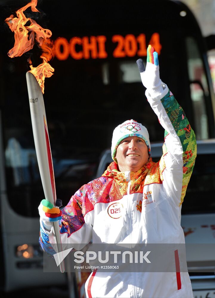 Olympic torch relay. Sochi. Day 2