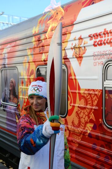 Olympic torch relay. Sochi. Day 2