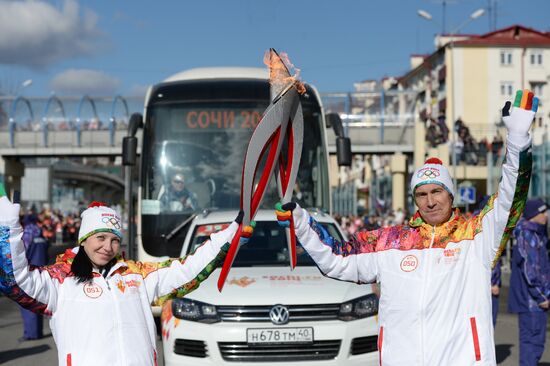 Olympic torch relay. Sochi. Day 2