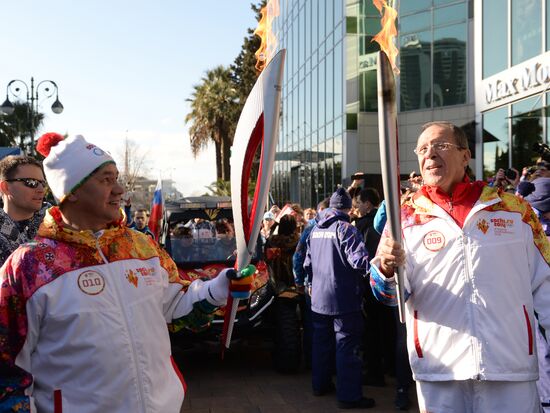 Olympic torch relay. Sochi. Day 2