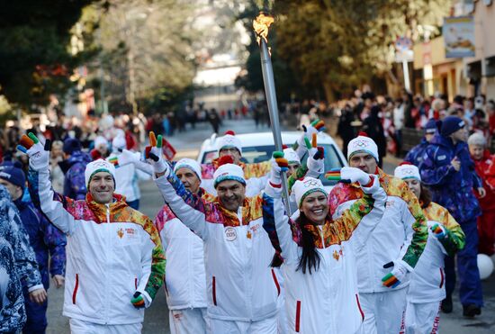Olympic torch relay. Sochi. Day 2