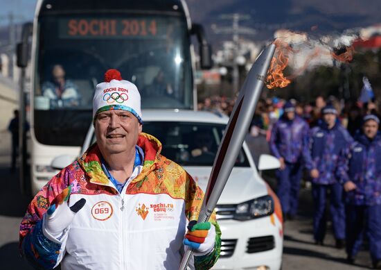 Olympic torch relay. Sochi. Day 2