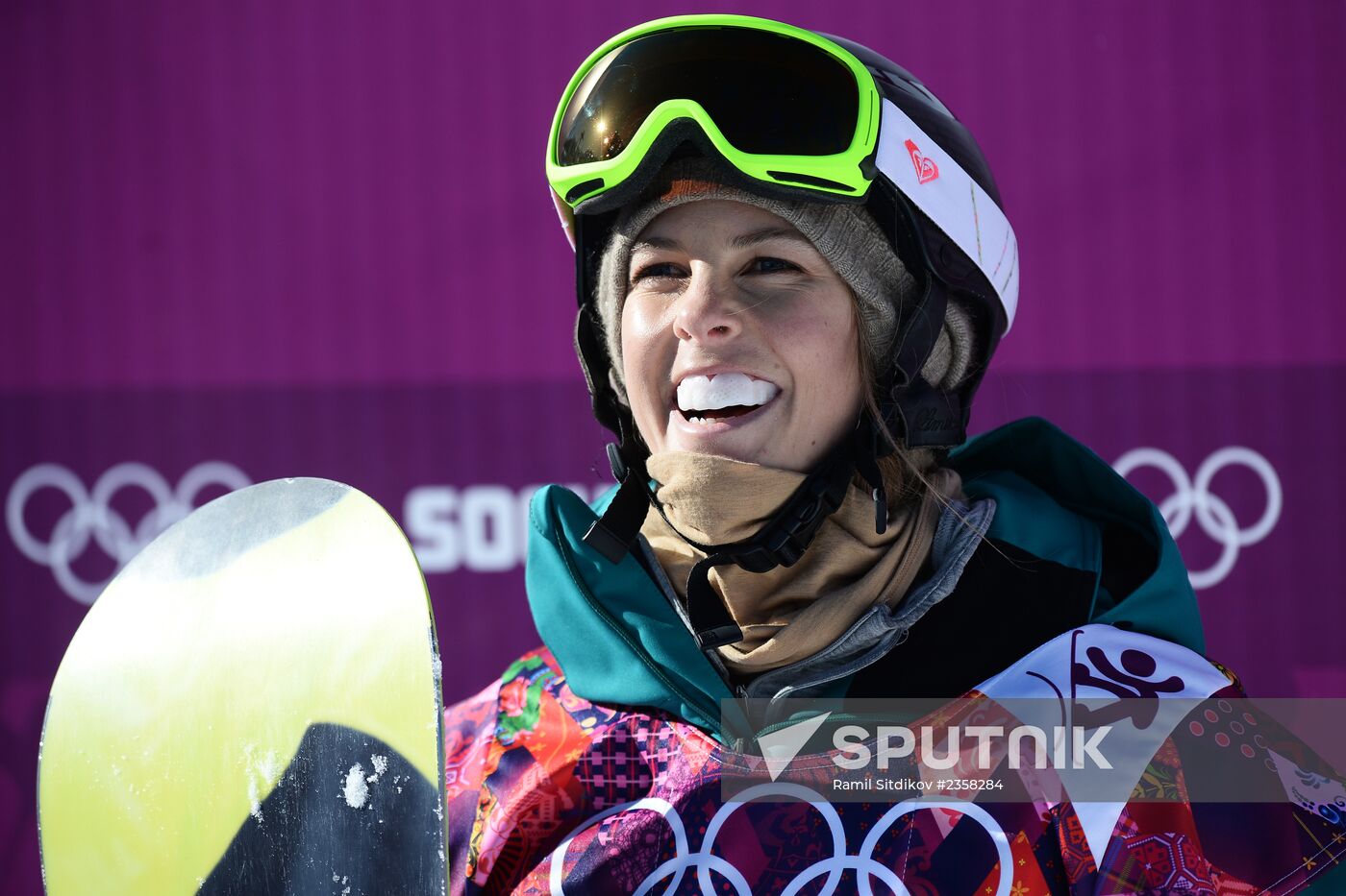 2014 Olympics. Snowboarding. Women. Slopestyle. Qualification