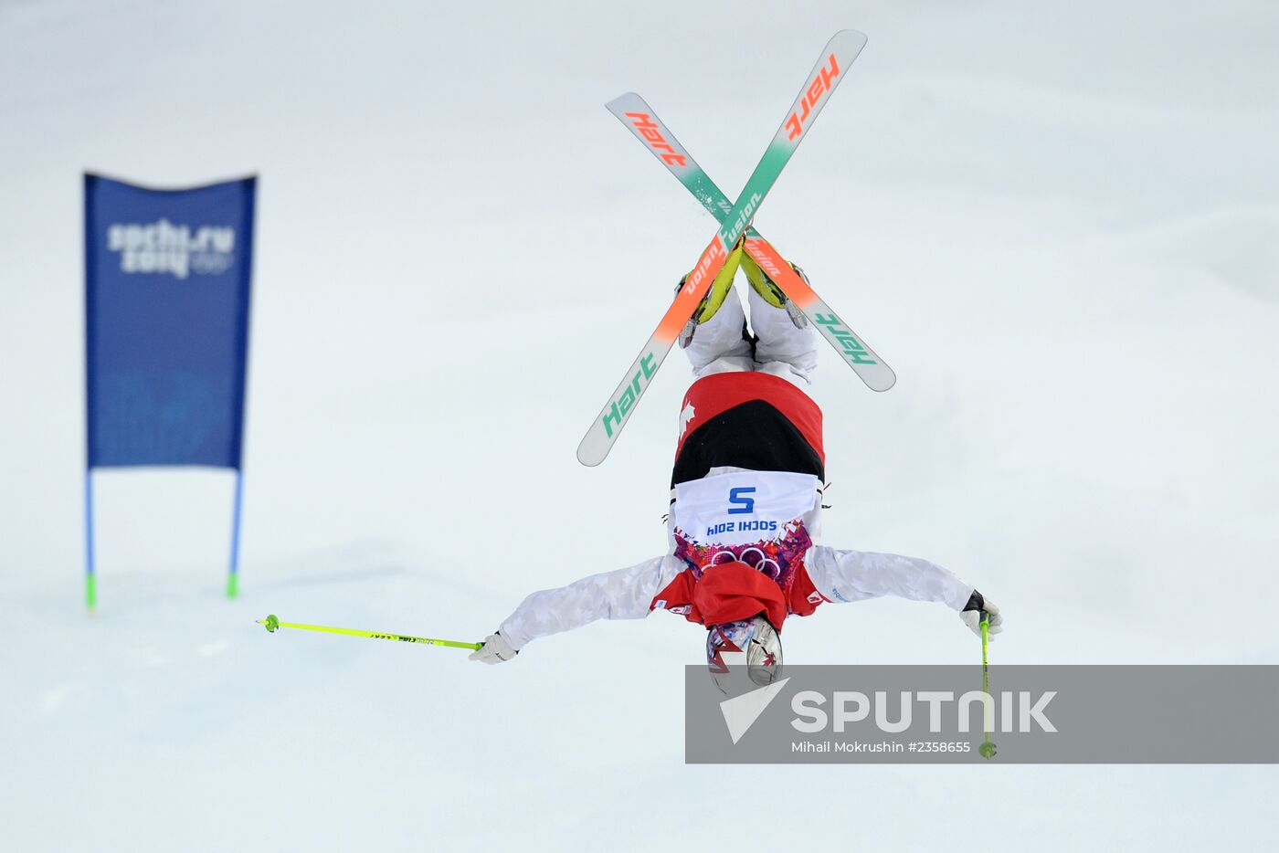 2014 Winter Olympics. Freestyle skiing. Women. Moguls. Qualification
