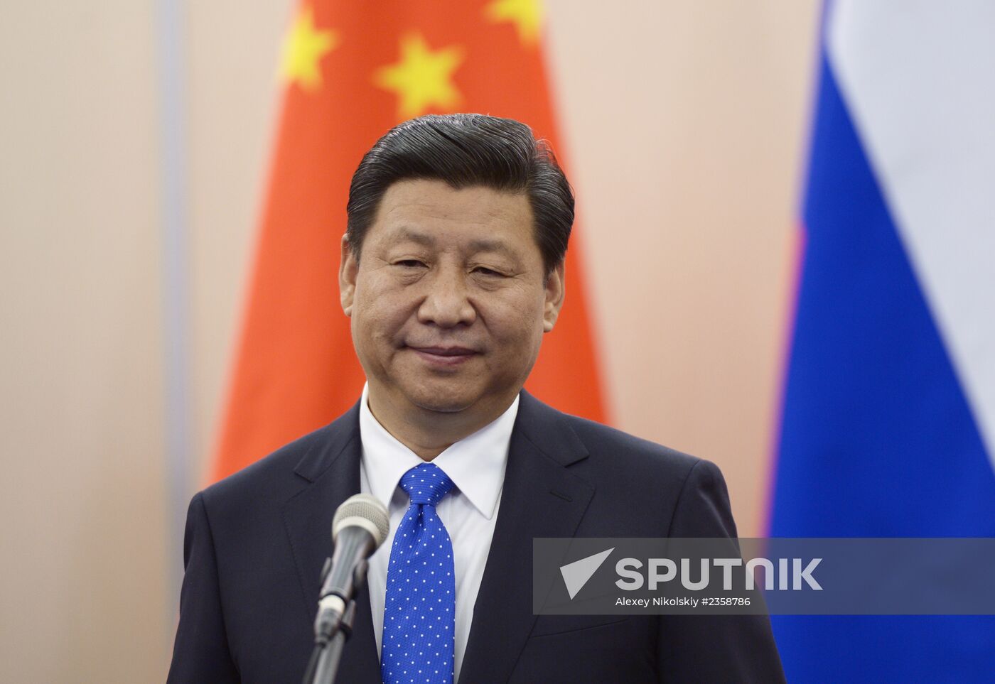 Vladimir Putin meets with Chinese President Xi Jintao
