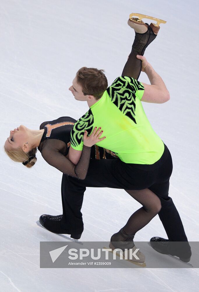 2014 Olympics. Figure skating. Teams. Pairs. Short program