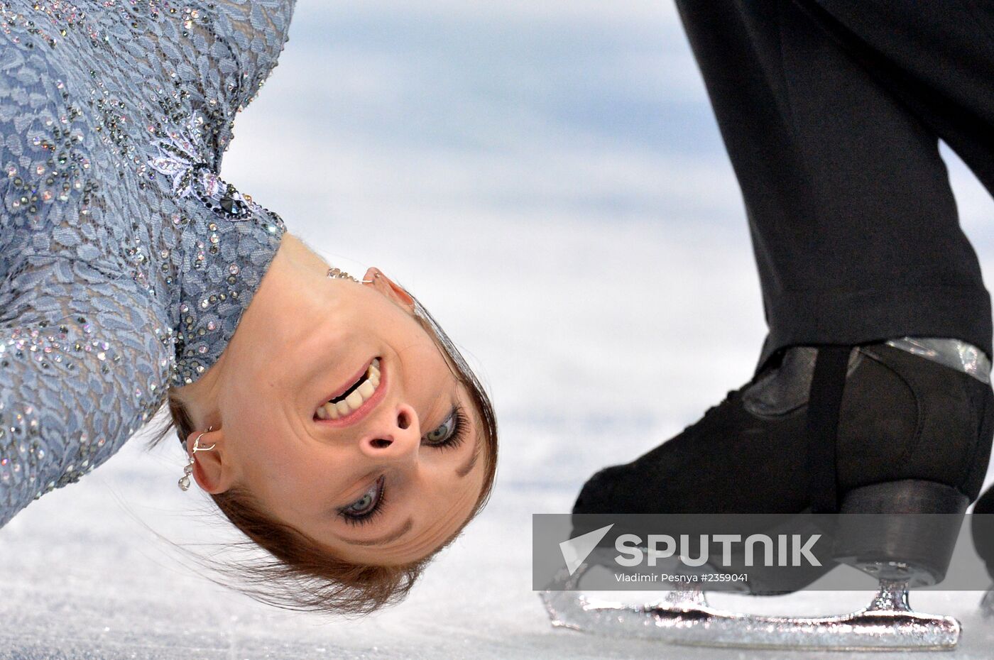 2014 Olympics. Figure skating. Teams. Pairs. Short program