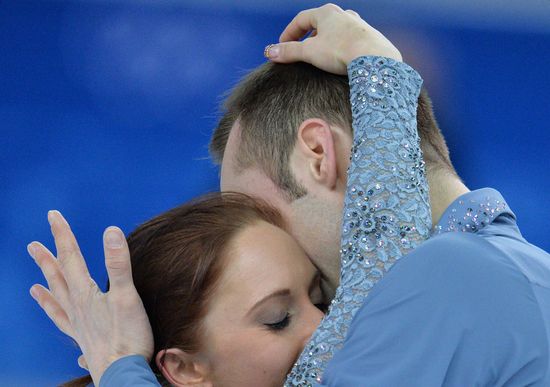 2014 Olympics. Figure skating. Teams. Pairs. Short program