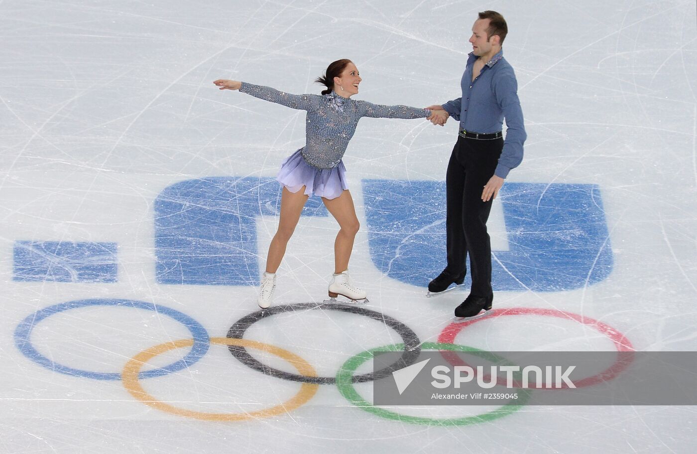 2014 Olympics. Figure skating. Teams. Pairs. Short program