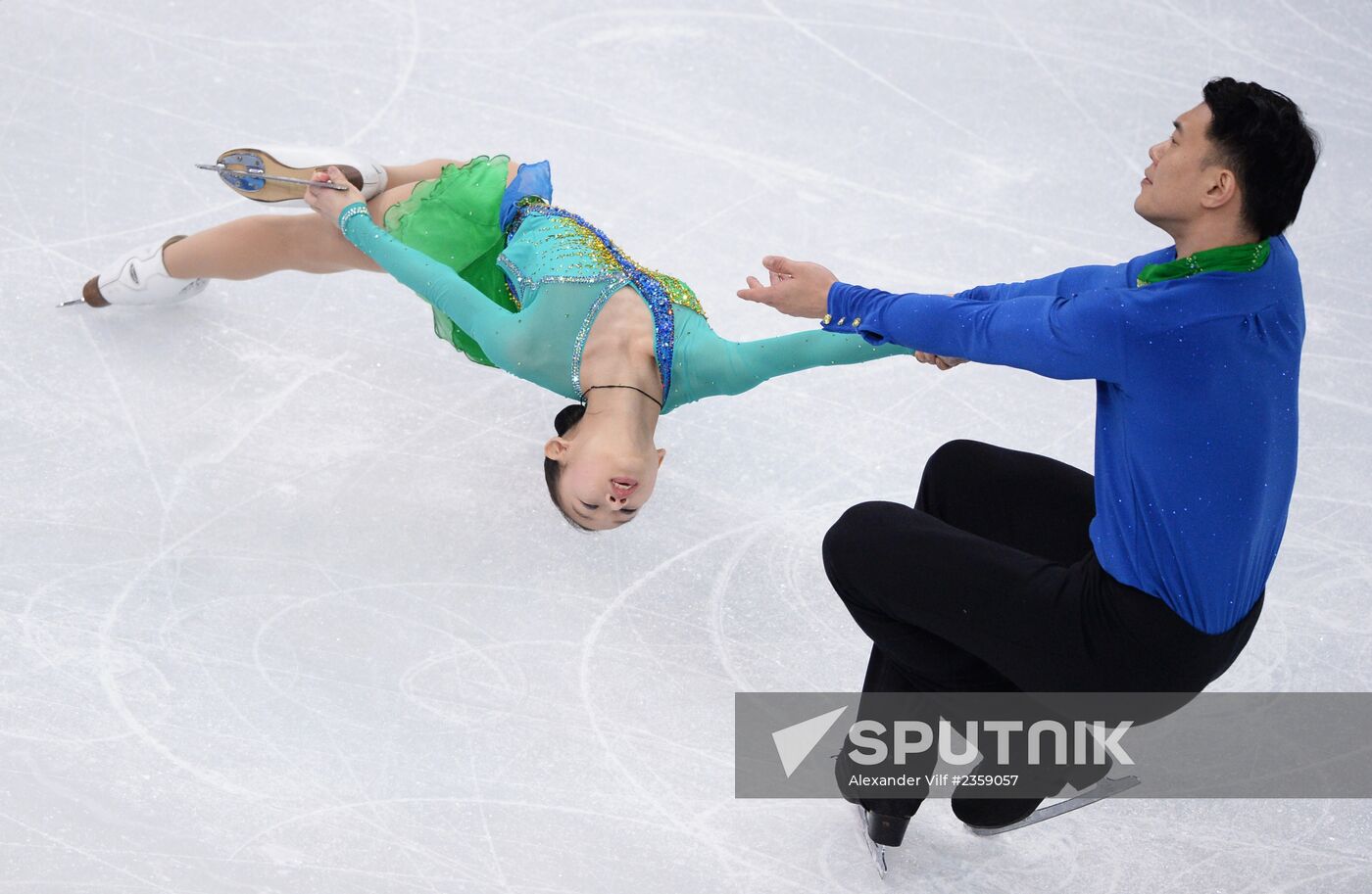 2014 Olympics. Figure skating. Teams. Pairs. Short program